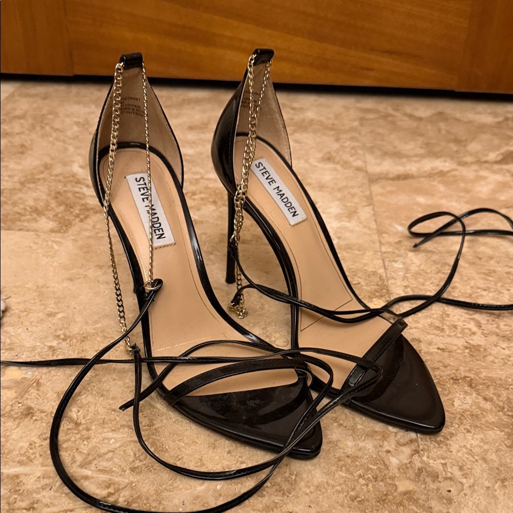Steve Madden Black Patent Pointed Toe Stiletto Heels with Chain Detail